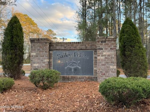 94 Bailey Pointe Dr, Belhaven, NC, 27810 | Card Image