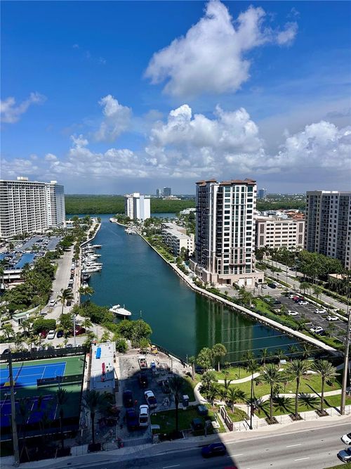 1505-15811 Collins Ave, Sunny Isles Beach, FL, 33160-4881 | Card Image