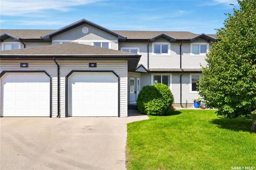 107-119 Hampton Circle, Saskatoon, SK, S7R0A8 | Card Image