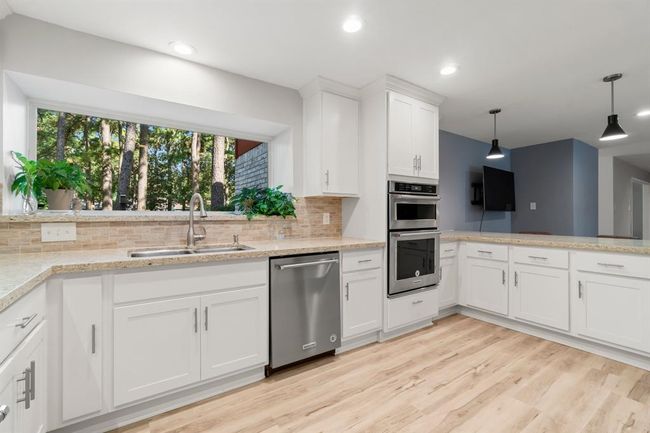 6711 River Lodge Dr, House other with 5 bedrooms, 4 bathrooms and 3 parking in Spring TX | Image 17