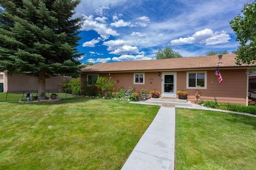 240 Park St, Gypsum, CO, 81637-5354 | Card Image