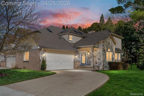 2027 Preserve Cir E, Canton, MI, 48188-2223 | Card Image