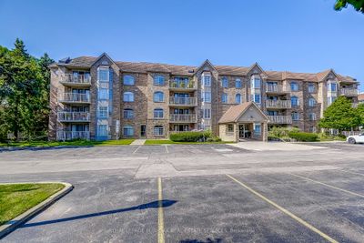 B403 - 216 Plains Rd W, Condo with 1 bedrooms, 1 bathrooms and 1 parking in Burlington ON | Image 1