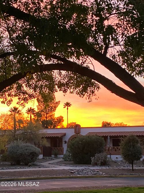 a-445 S Paseo Quinta, Green Valley, AZ, 85614-7200 | Card Image