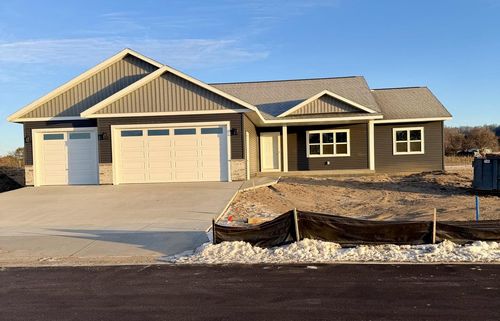 1351 Annapolis Drive Drive, Holmen, WI, 54636 | Card Image