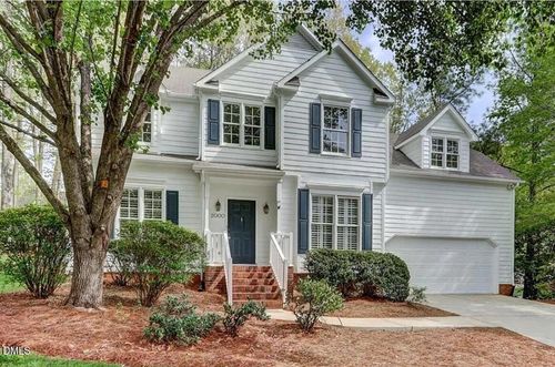 2000 Warwickshire Dr, Greensboro, NC, 27455-2207 | Card Image