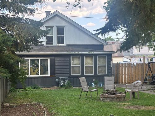 2562 S 68th St, Milwaukee, WI, 53219-2615 | Card Image