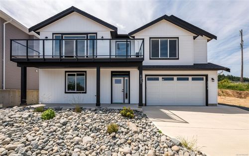 427 Colonia Dr S, Ladysmith, BC, V9G0B8 | Card Image