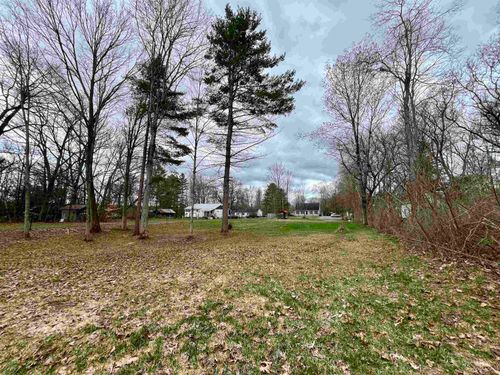 97 School St, Castleton, VT, 05735-4509 | Card Image