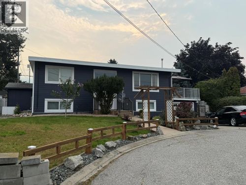 162 Duncan Pl, Penticton, BC, V2A4B3 | Card Image