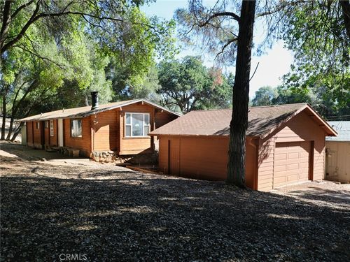 10695 Edgewater Dr, Kelseyville, CA, 95451-9547 | Card Image