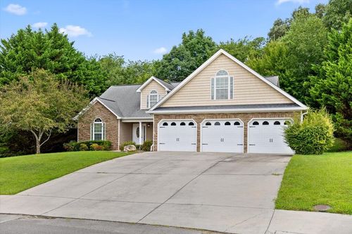 322 Peachtree Cir, Ringgold, GA, 30736-6743 | Card Image