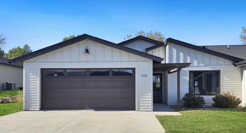 1558 Blaines Way, Spirit Lake, IA, 51360-6903 | Card Image