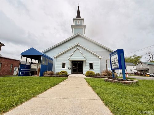 8688 S Main Street, Eden, NY, 14057 | Card Image