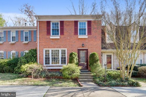 5867 Kara Pl, BURKE, VA, 22015-3332 | Card Image