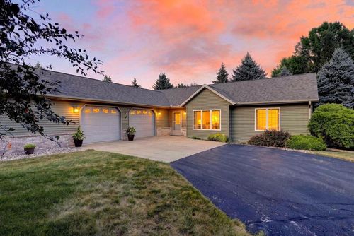 8-601 Viking View Drive, Reedsburg, WI, 53959 | Card Image
