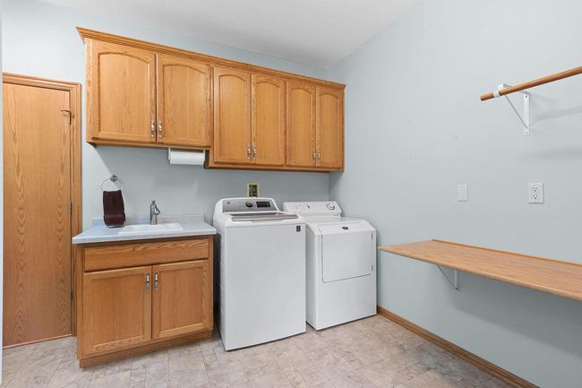 1374 Angels Path, House other with 5 bedrooms, 4 bathrooms and null parking in LEDGEVIEW WI | Image 23
