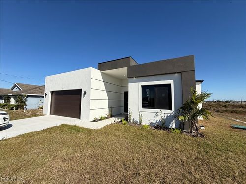 331 Rawlings Ave, LEHIGH ACRES, FL, 33974-2435 | Card Image