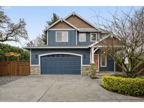 19195 Central Point Rd, Oregon City, OR, 97045-7983 | Card Image