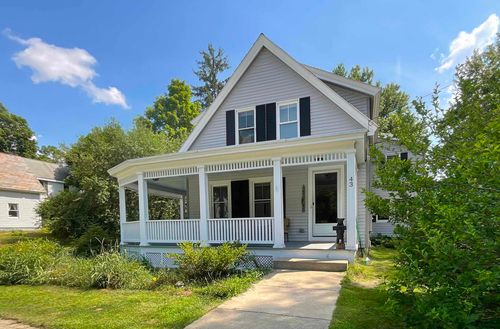 43 Ashuelot St, Swanzey, NH, 03446-3001 | Card Image