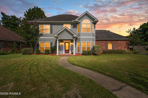 300 Oak Hollow Dr, Lafayette, LA, 70508-5196 | Card Image