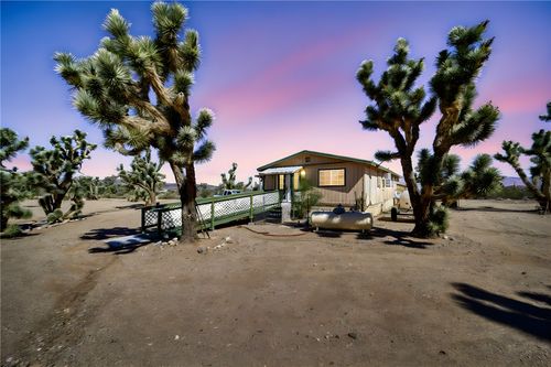 18852 N Spur Dr, Dolan Springs, AZ, 86441 | Card Image