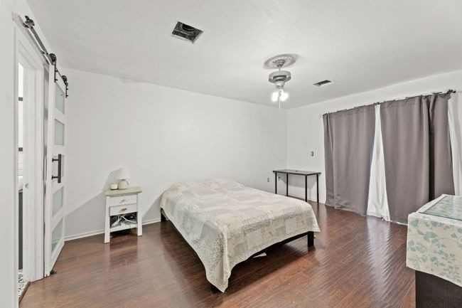1404 Anise Dr, House other with 3 bedrooms, 3 bathrooms and 6 parking in Austin TX | Image 20