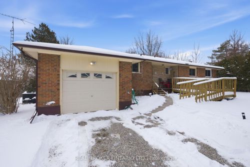 1157 Lakeshore Rd, Newcastle, ON, L1B1L9 | Card Image