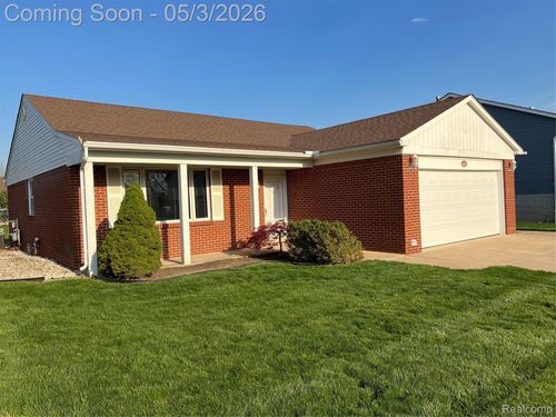 24407 Westpointe St, Brownstown Twp, MI, 48183-3084 | Card Image