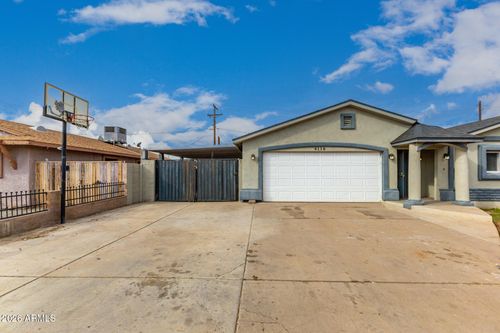 4116 N 64th Dr, Phoenix, AZ, 85033-3311 | Card Image