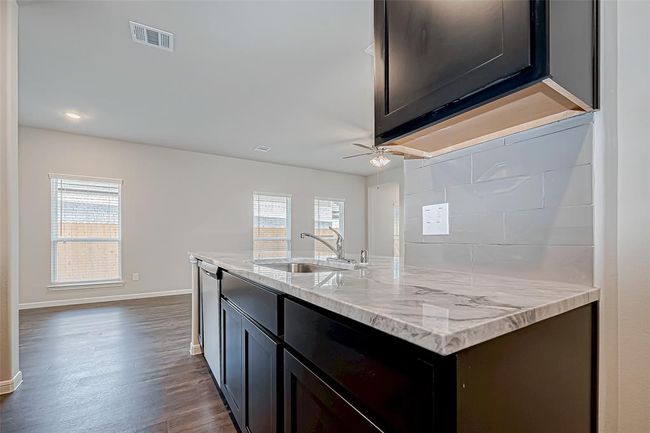 10155 Red Snapper Rd, House other with 4 bedrooms, 3 bathrooms and null parking in Magnolia TX | Image 9