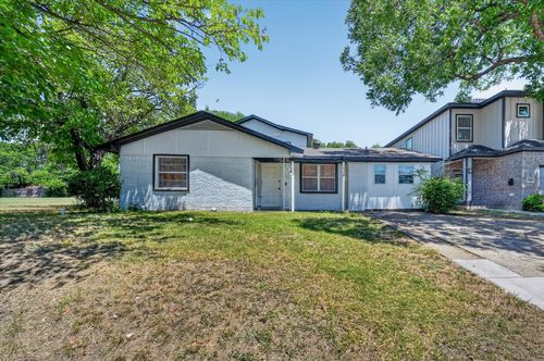 1938 El Paso Street Street, Grand Prairie, TX, 75051 | Card Image