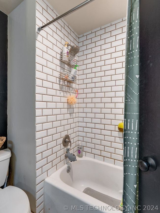 105 Circle Dr, House other with 3 bedrooms, 2 bathrooms and null parking in Davis OK | Image 20