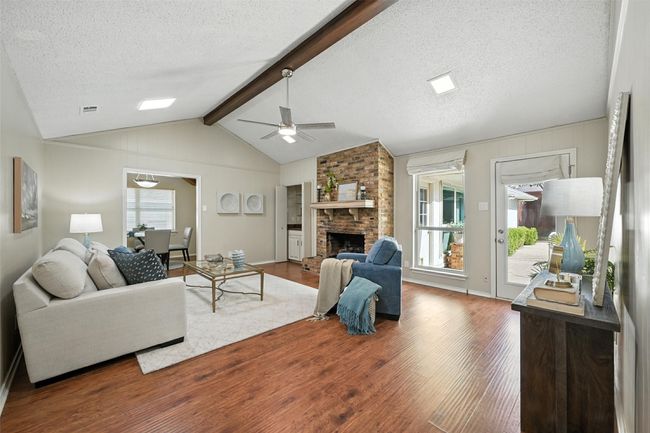 1923 Camden Way, House other with 3 bedrooms, 2 bathrooms and null parking in Carrollton TX | Image 14