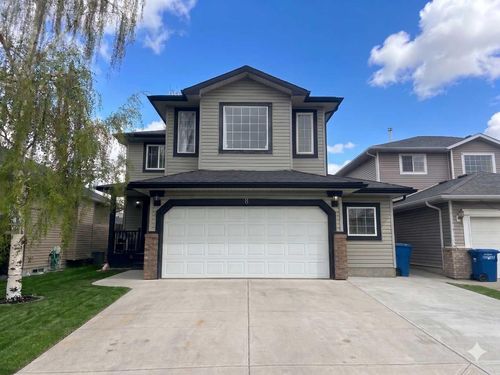 8 Thorndale Close Se, Airdrie, AB, T4A2B9 | Card Image