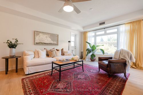 216-149 Church St, King, ON, L0G1T0 | Card Image