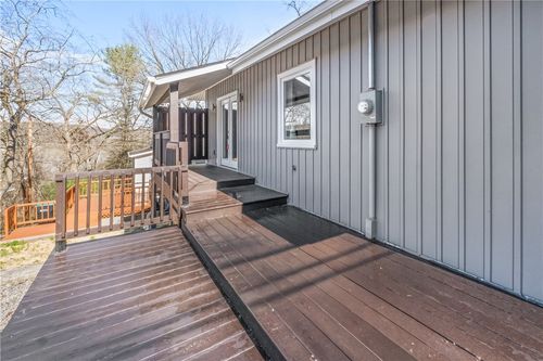 337 Grandview Dr, Indiana Twp, PA, 15051 | Card Image