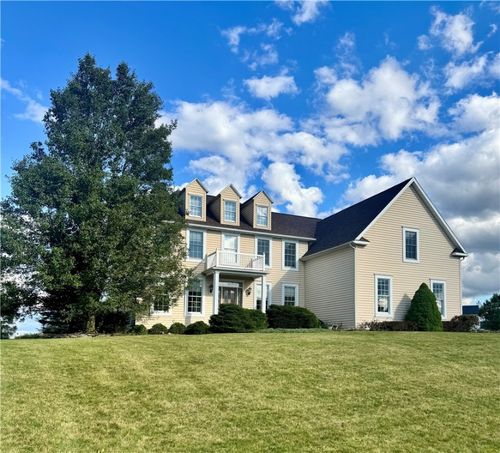 20 Chelsea Dr, Horseheads, NY, 14845-2273 | Card Image