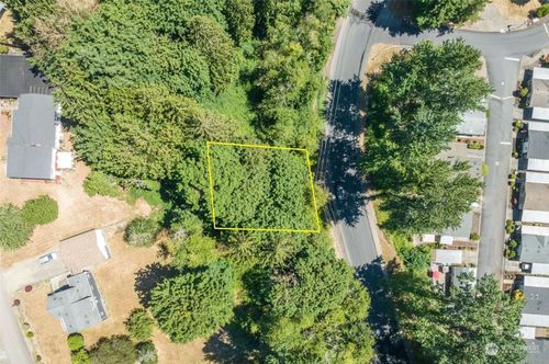 25 W Main St, Kelso, WA, 98626 | Card Image