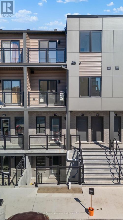 43-940 David Street N, Centre Wellington (Fergus), ON, N1M0L7 | Card Image