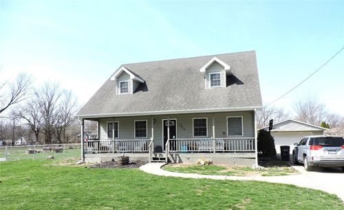 1412 Dean St, Danville, IL, 61832-7735 | Card Image