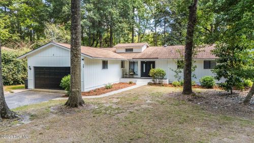 39 Swamp Fox Dr, Carolina Shores, NC, 28467-2583 | Card Image