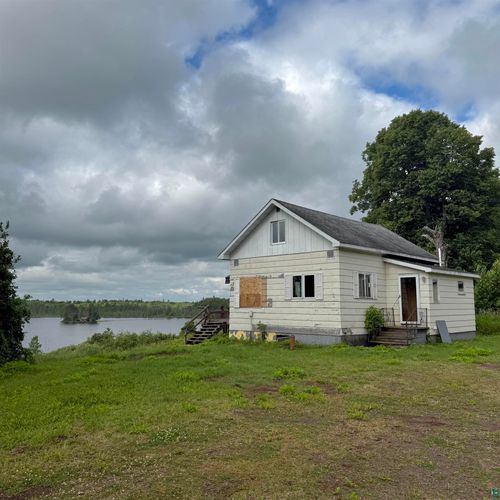 803 Highland Lake Rd, Two Harbors, MN, 55616-3005 | Card Image