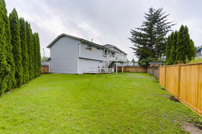 9496 - 209b Crescent, House other with 3 bedrooms, 1 bathrooms and 5 parking in Langley BC | Image 20