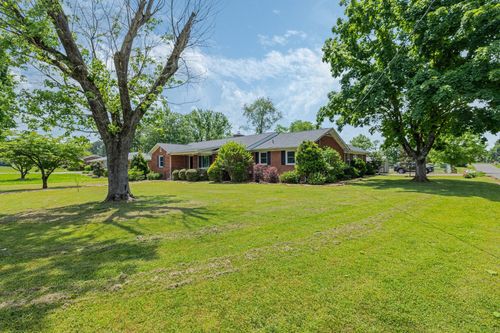 400 Dow Dr, Shelbyville, TN, 37160-2208 | Card Image