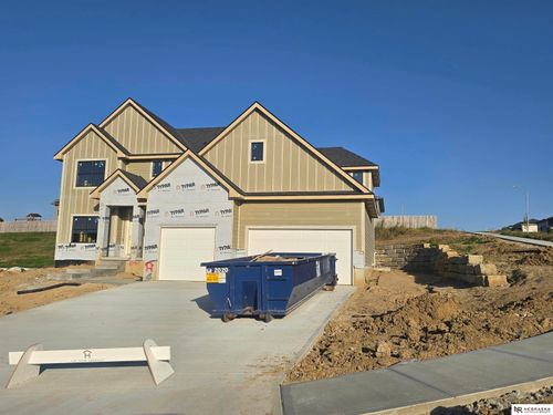 10901 N 162nd St, Bennington, NE, 68007-1986 | Card Image