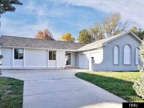 12725 Burt Street, Omaha, NE, 68154 | Card Image