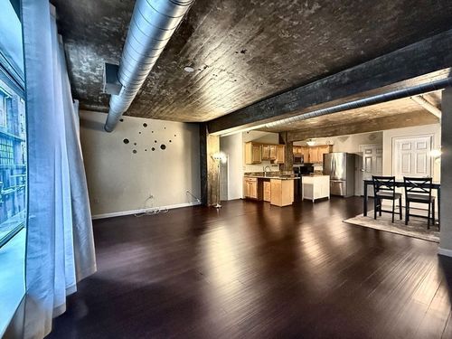 4-23 Middle St, Lowell, MA, 01852 | Card Image