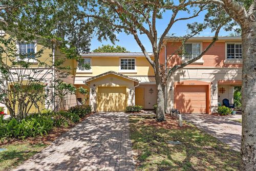 5372 Se Jennings Ln, Stuart, FL, 34997-1560 | Card Image