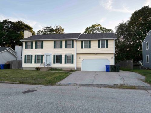 163 Wedgewood Ln, Manchester, NH, 03109-4825 | Card Image